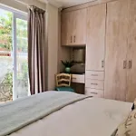 Beach Apartment On Bikini Beach, Sleeps 4.