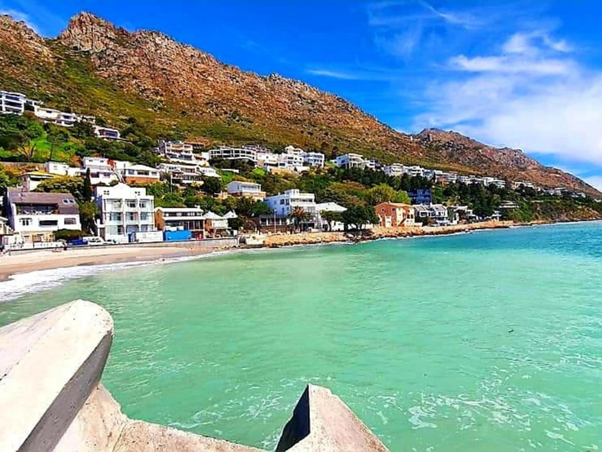 On Bikini Beach, Sleeps 4. * Le Cap