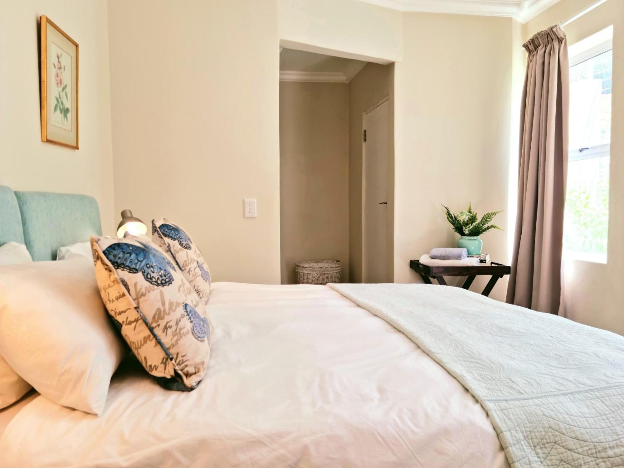 On Bikini Beach, Sleeps 4. *