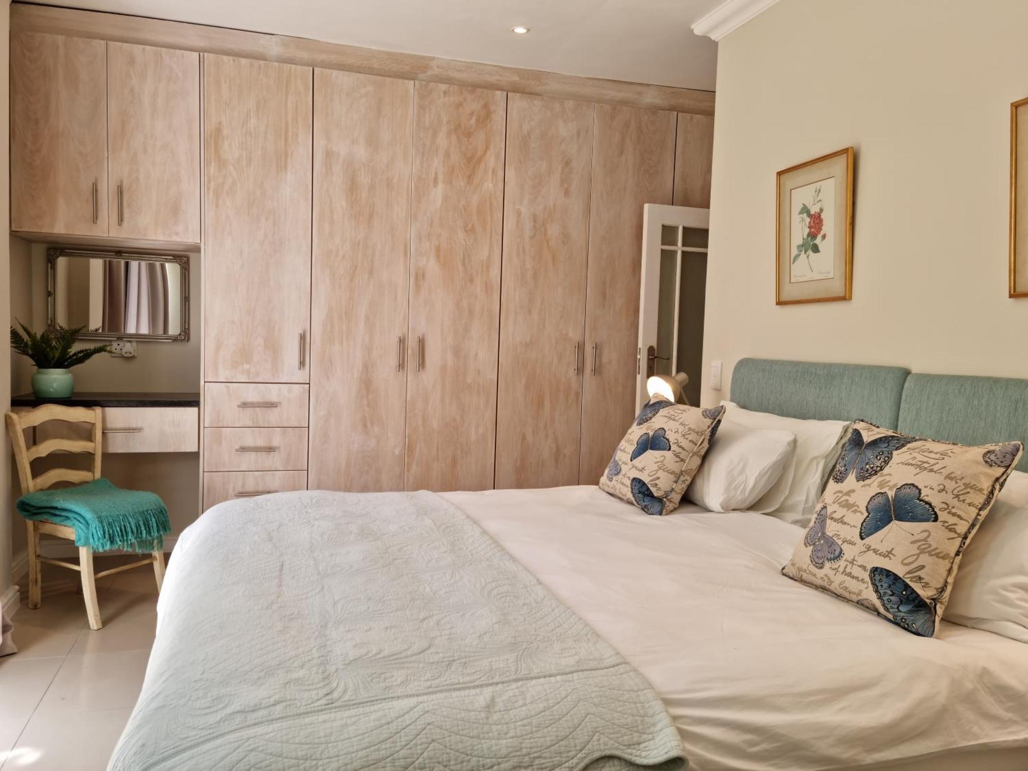 On Bikini Beach, Sleeps 4.